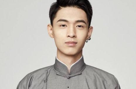 娱乐爆料 秦霄贤,揭秘明星背后的故事  第2张